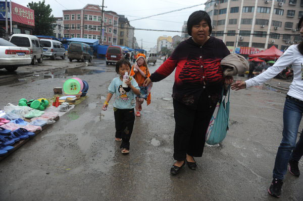 'Mom' of 100 babies triggers controversy